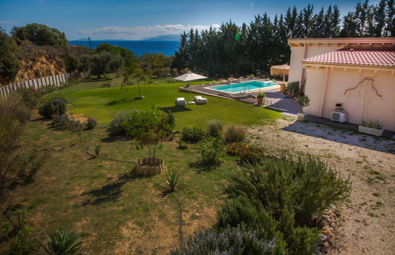 Driftwood Villa Karavádhos 외부 사진