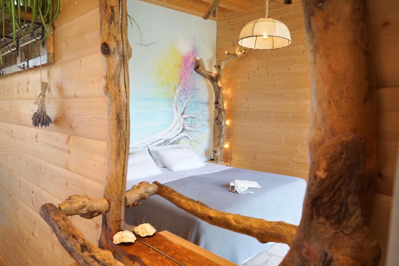 Driftwood Villa Karavádhos 외부 사진