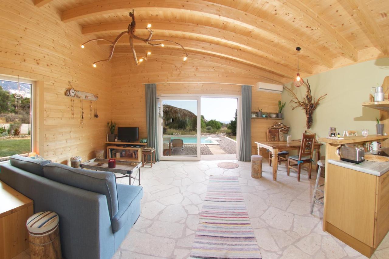 Driftwood Villa Karavádhos 외부 사진