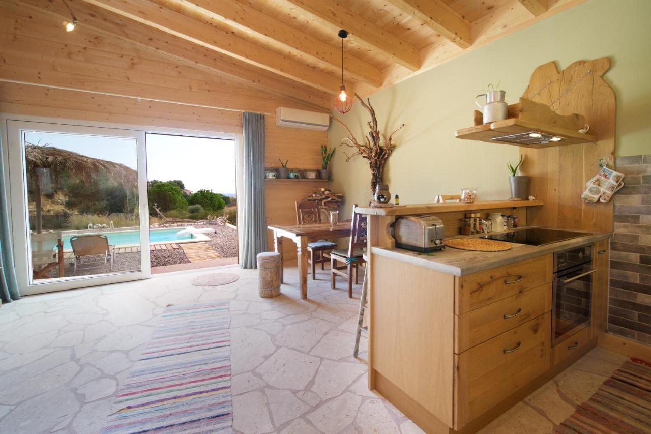 Driftwood Villa Karavádhos 외부 사진