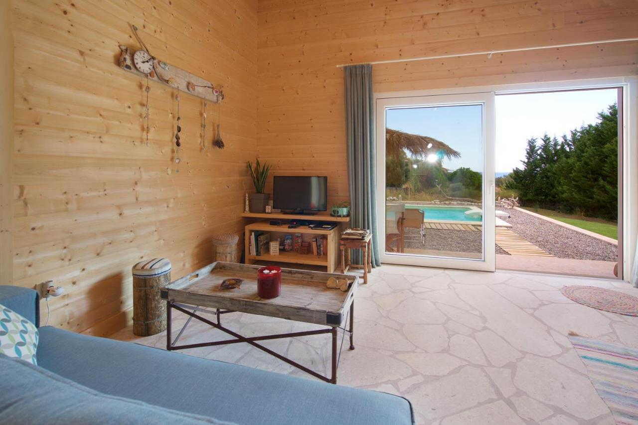 Driftwood Villa Karavádhos 외부 사진