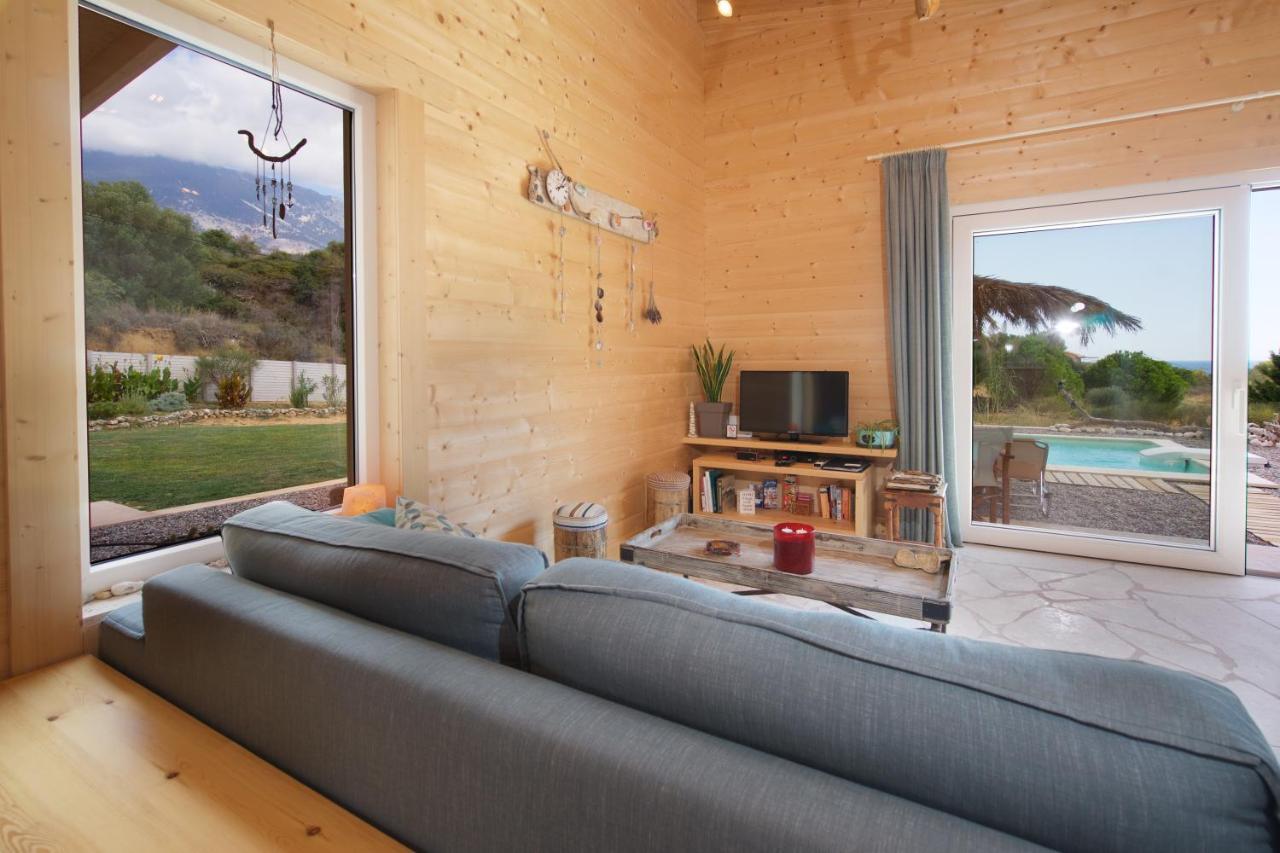 Driftwood Villa Karavádhos 외부 사진