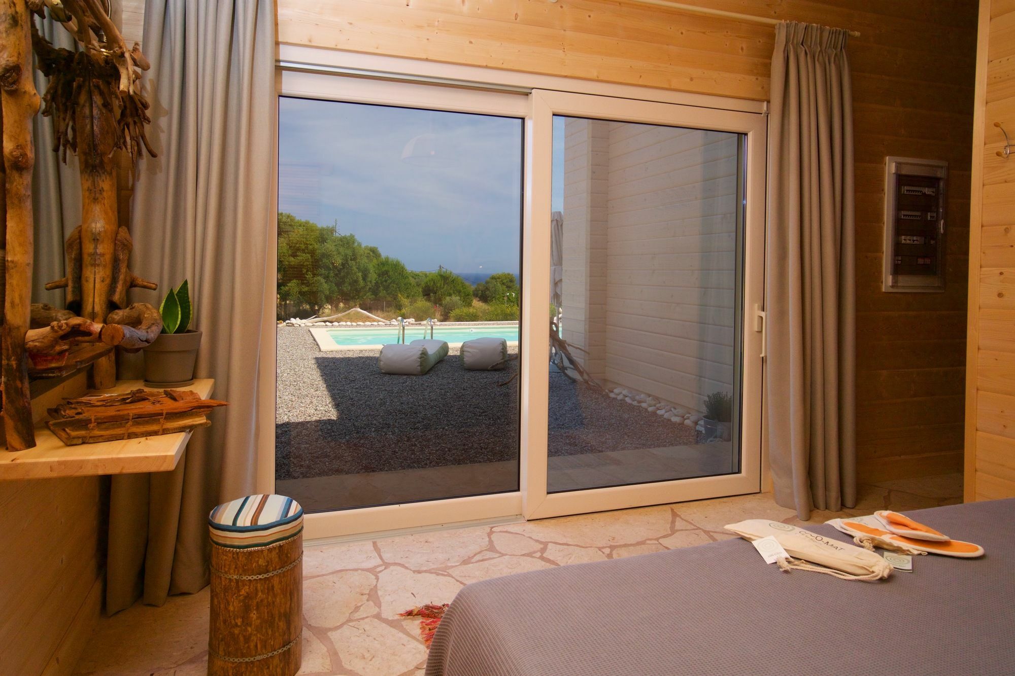 Driftwood Villa Karavádhos 외부 사진