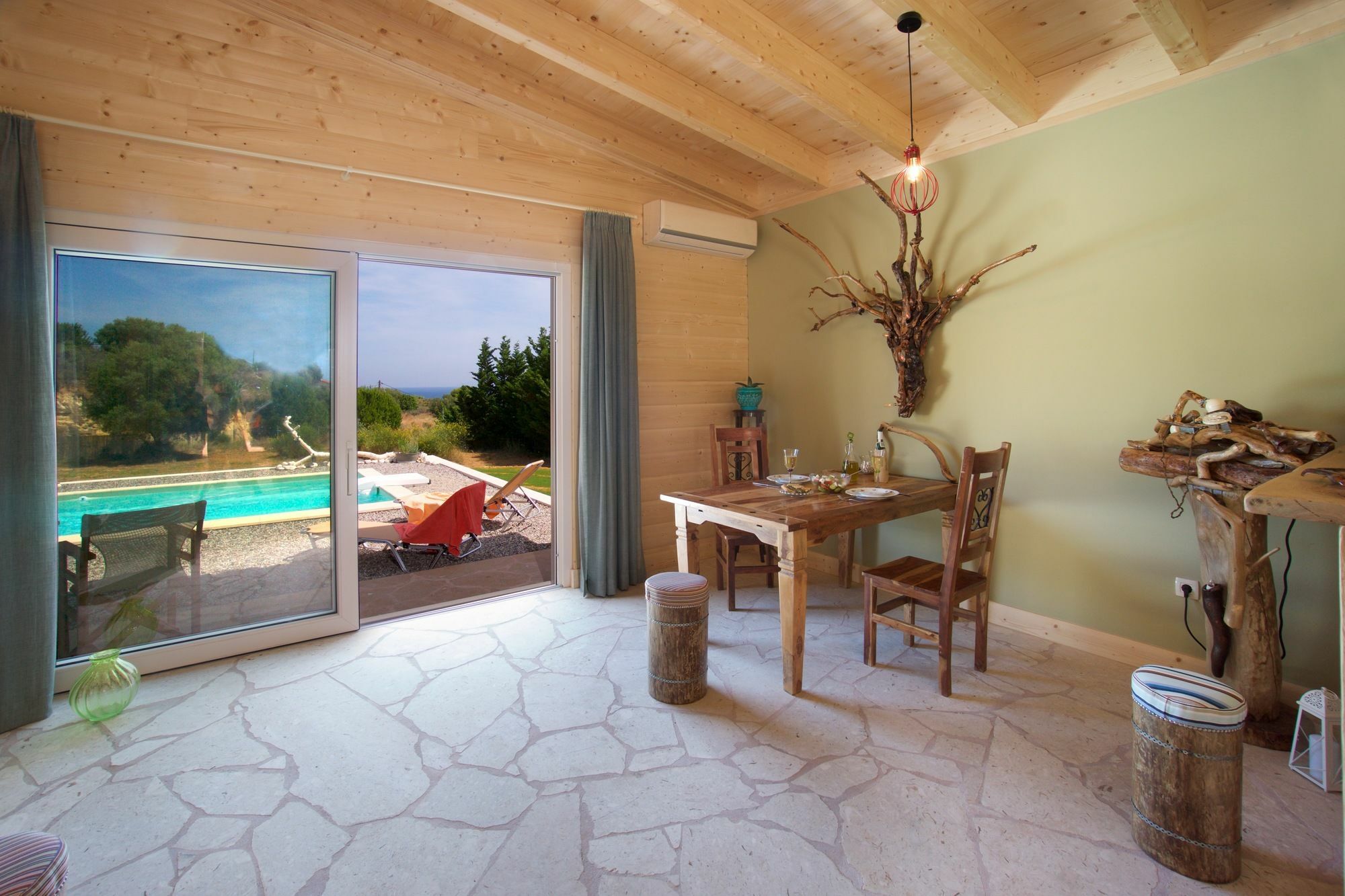 Driftwood Villa Karavádhos 외부 사진